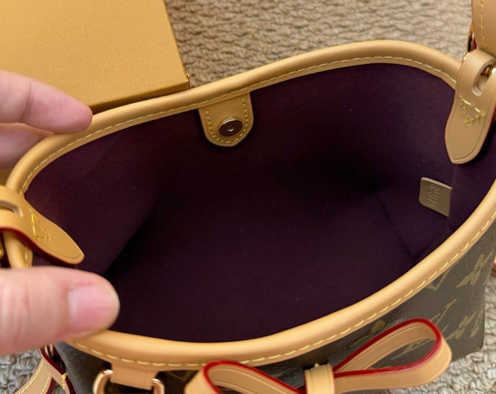 Mini purse