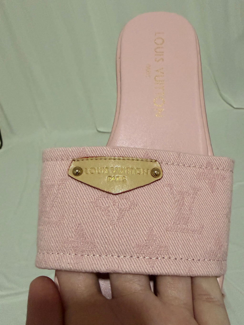 pink lv sandals size 7