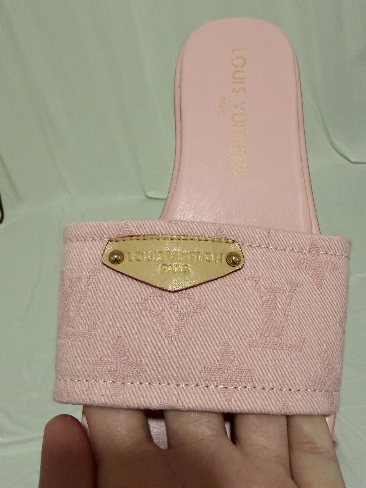 pink lv sandals size 7