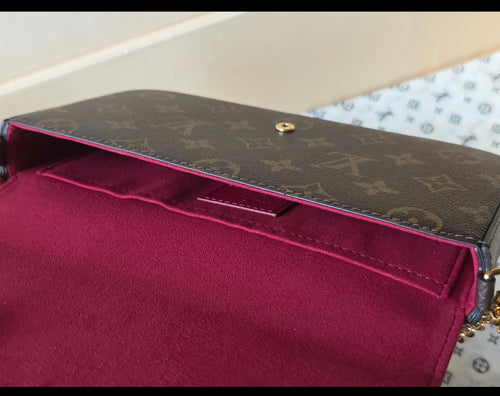 Avah purse