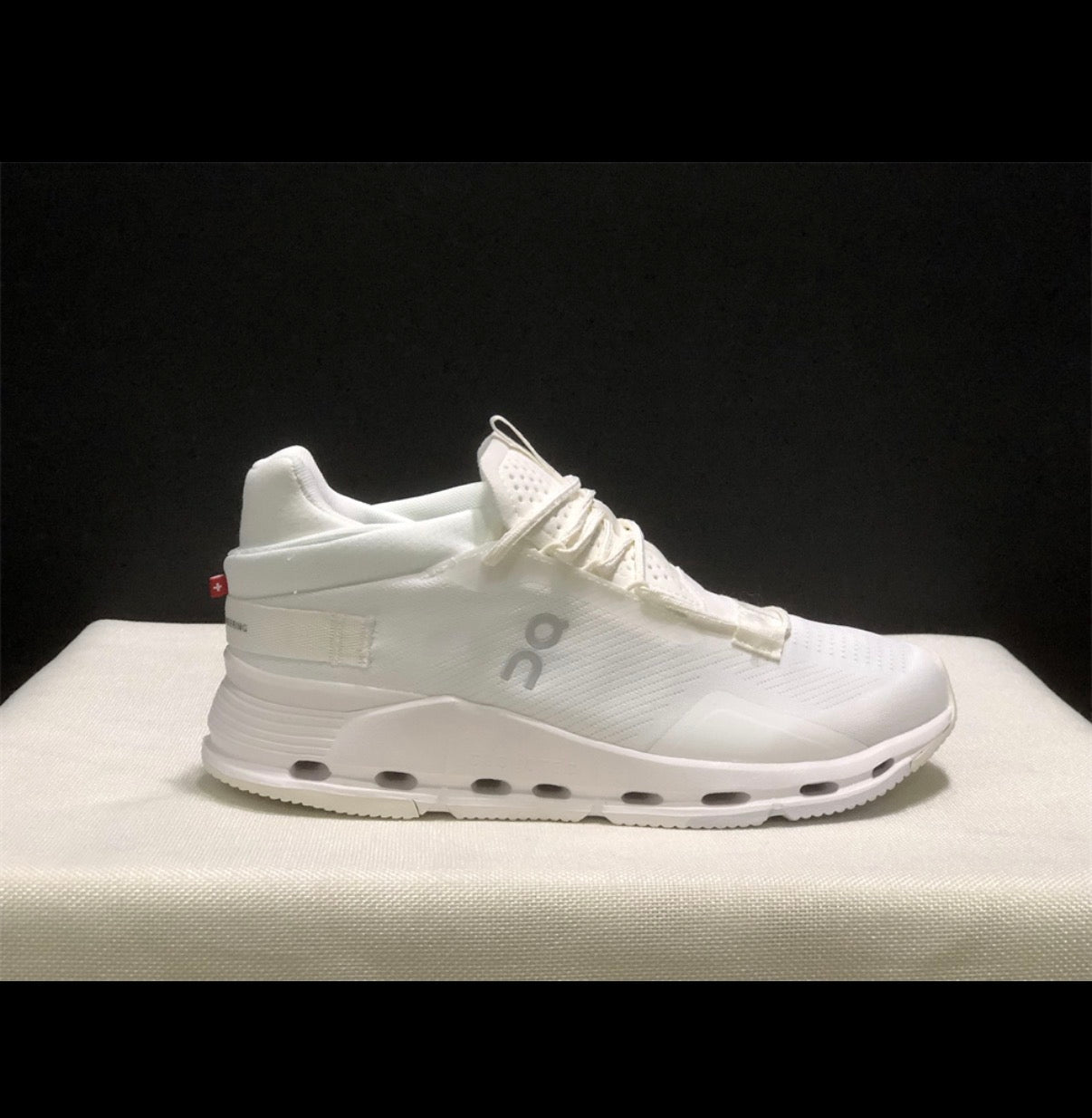 White tennis shoes 2