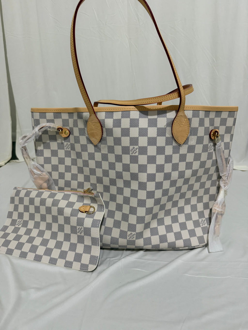 Neverfull MM white with pink