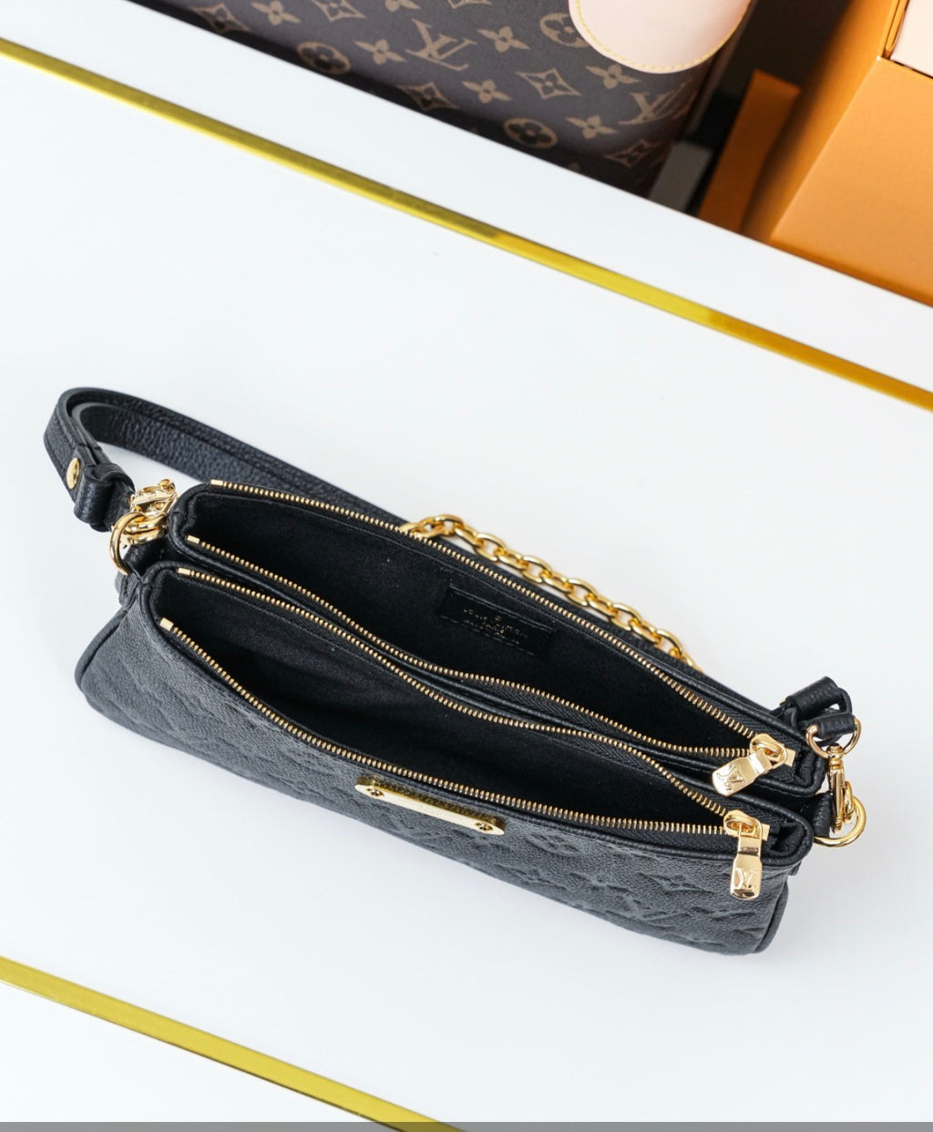 Em purse