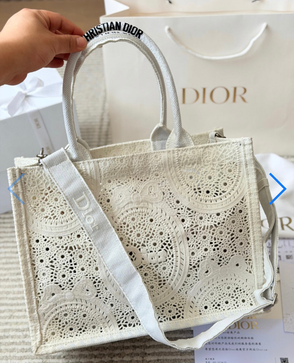 Pearl purse