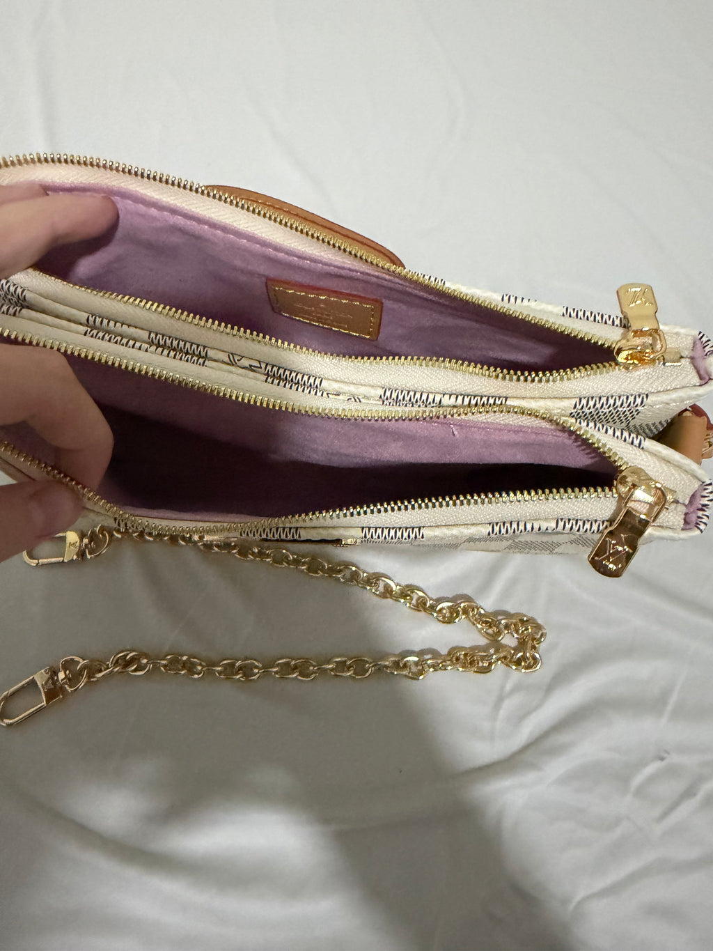 Pochette liv white