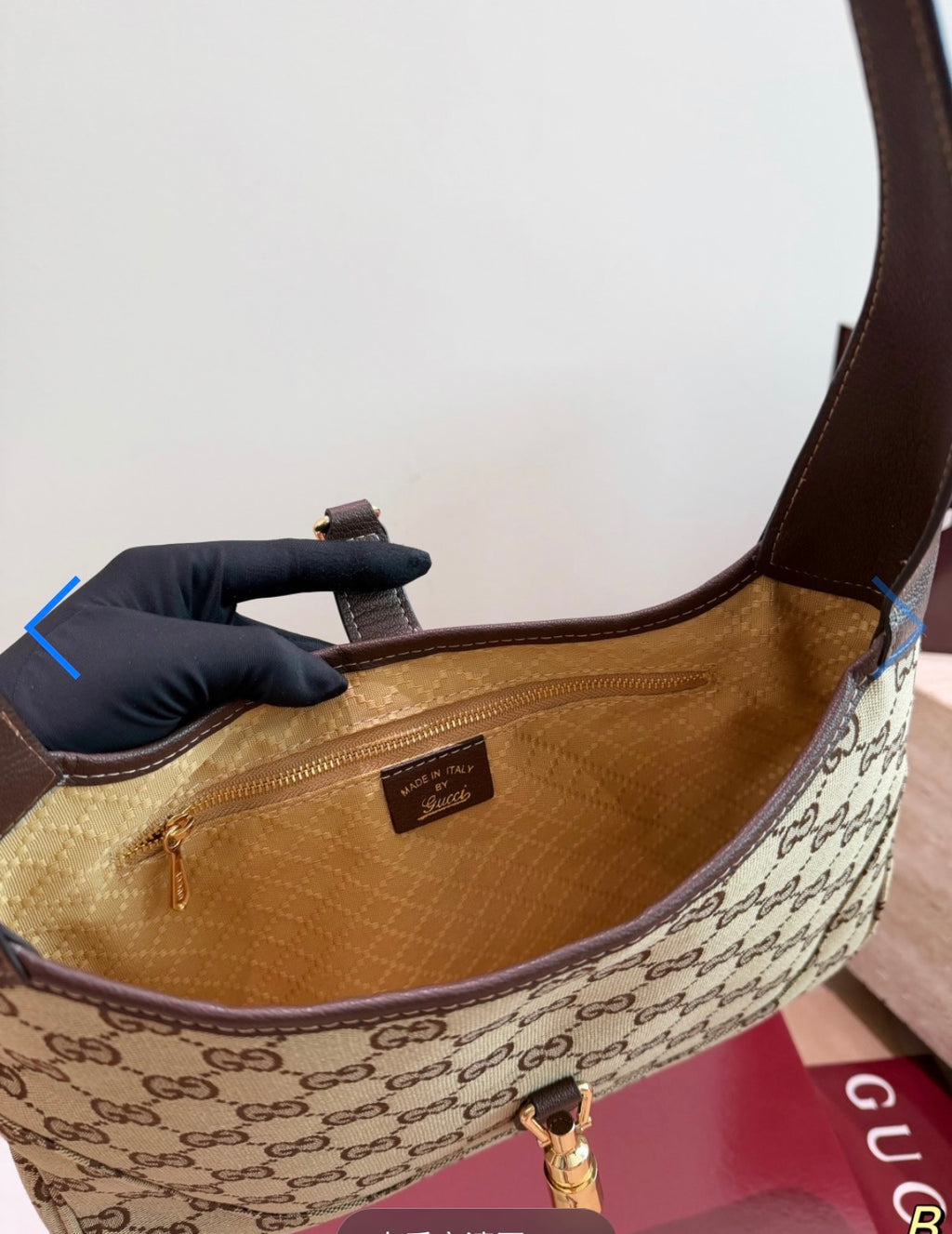 GG purse