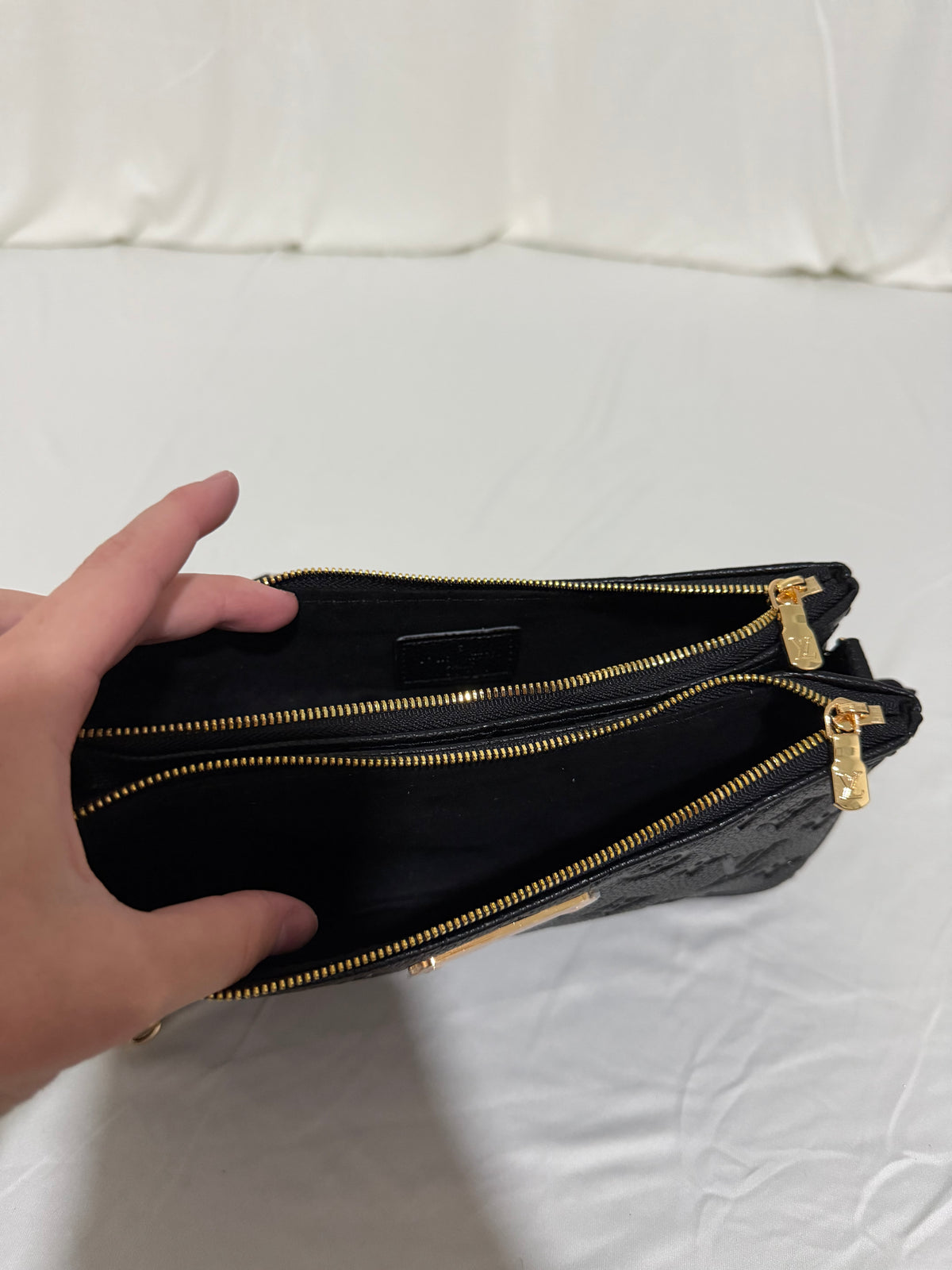 Pochette liv black