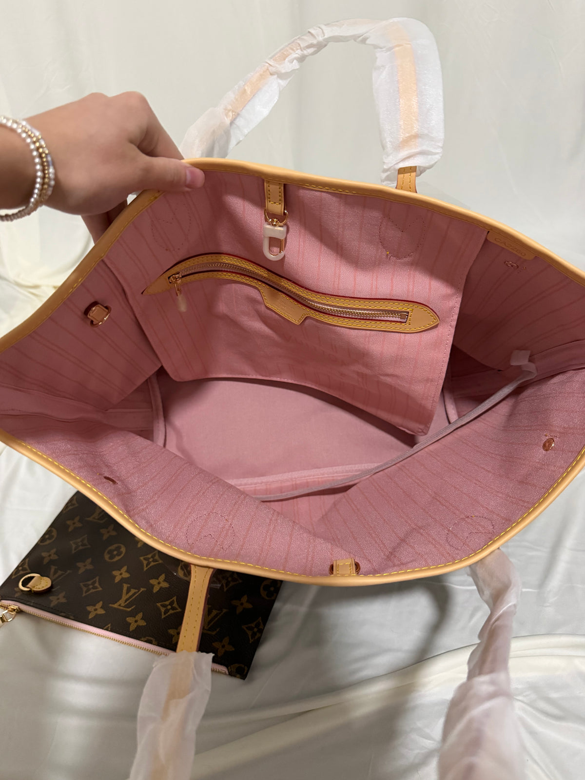 Neverfull MM brown with pink