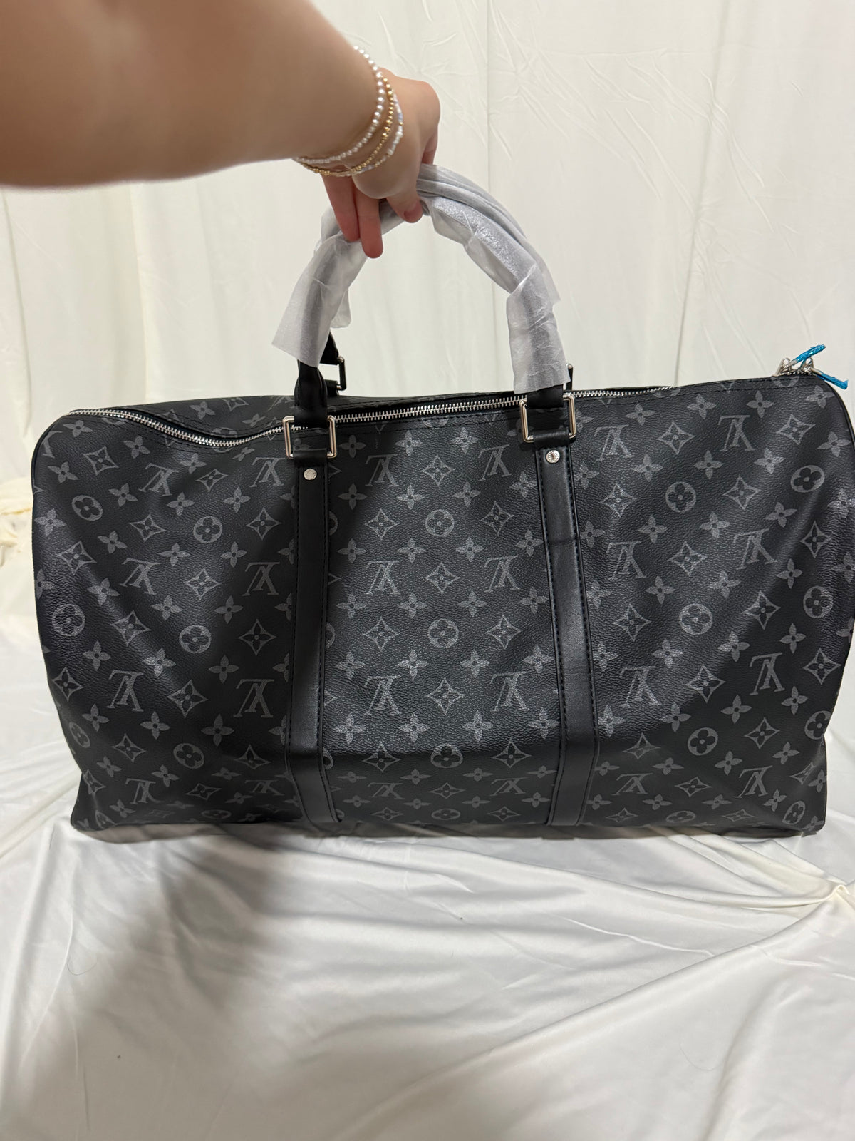 black duffle 55cm